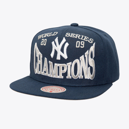 Men's Mitchell & Ness MLB Big Champ Snapback Yankees 2009