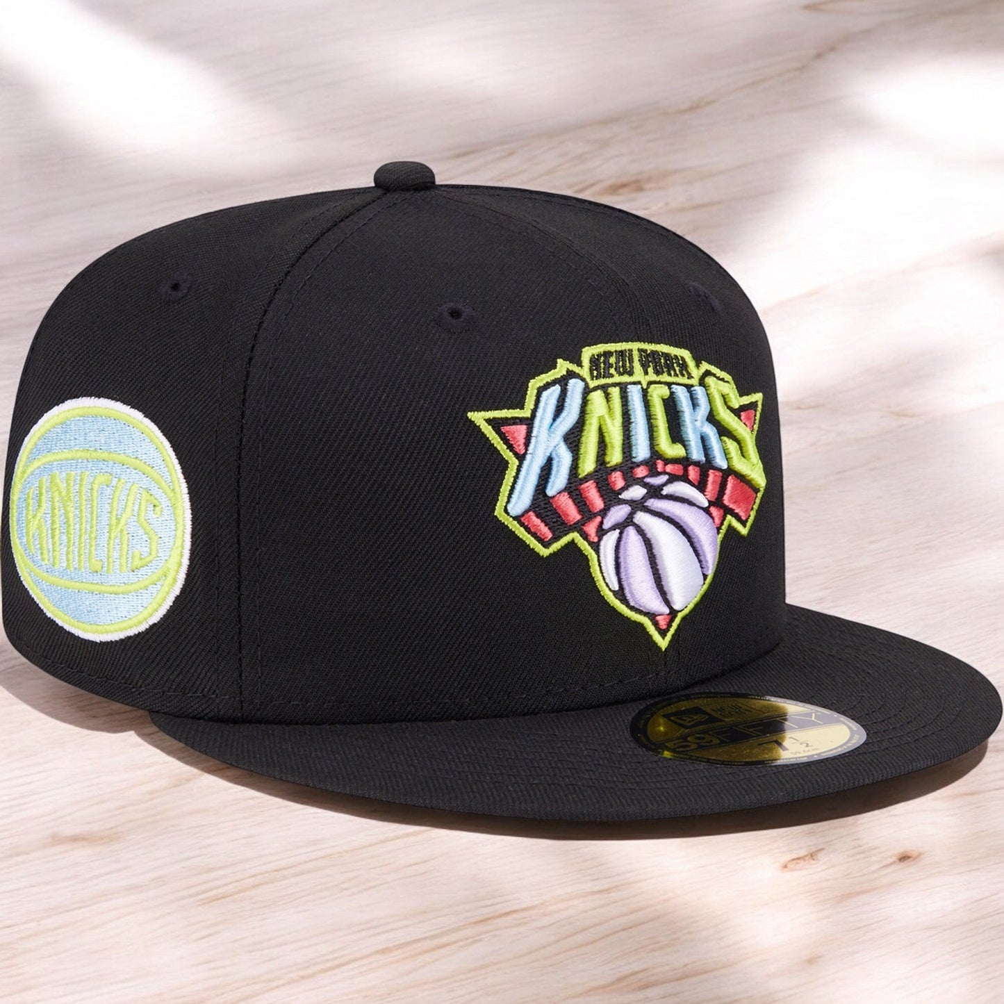 New Era Men's NBA Ny Knicks 5950 Color Pack Side Patch Fitted Black