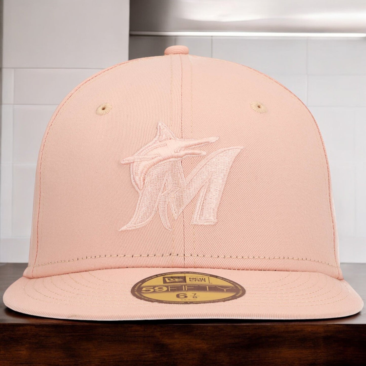 Men's New Era MLB Miami Marlins 5950 Fitted - Pink Blush Sky Tonal
