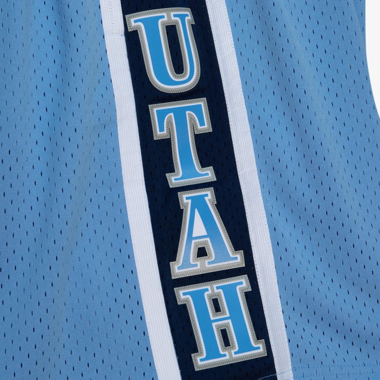 Men's Mitchell & Ness NBA Alt. Shorts Jazz 2006