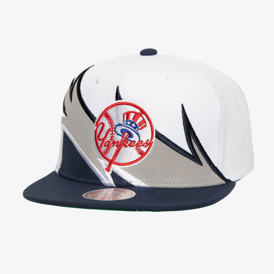 Men's Mitchell & Ness MLB Waverunner Snapback Yankees