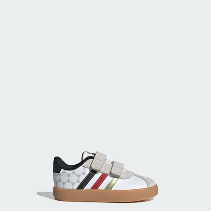 Cloud White / Core Black / Gold Metallic-