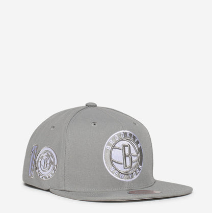 Mitchell & Ness Men's NBA Back To Basics Snapback Nets Snapback Caps