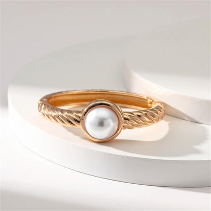 Metallic-