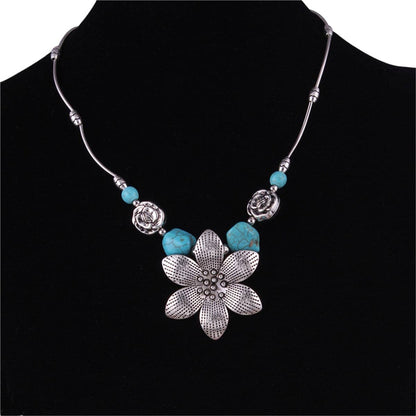 Turquoise & Silvertone Flower Pendant Necklace