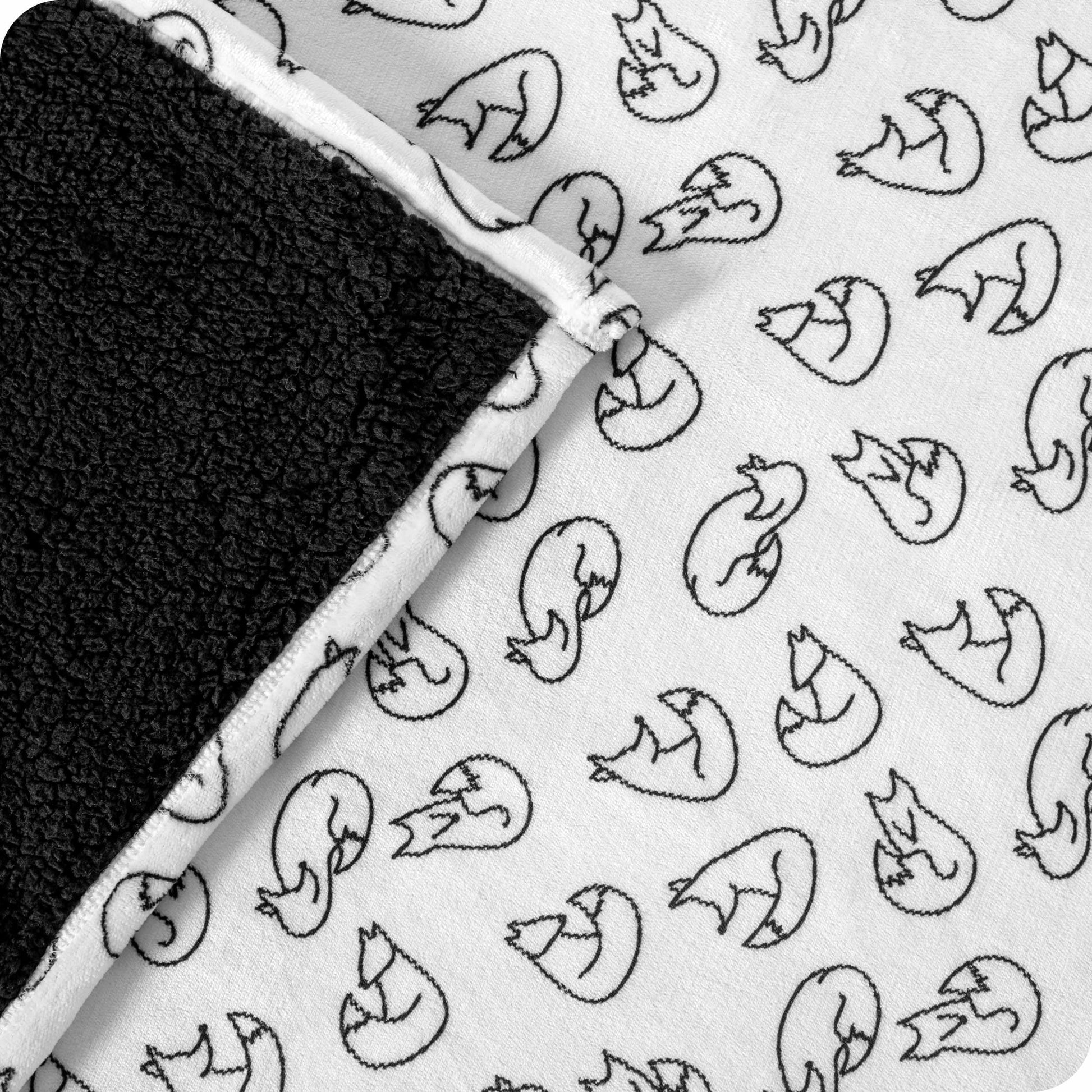 Feelin' Foxy - Black-