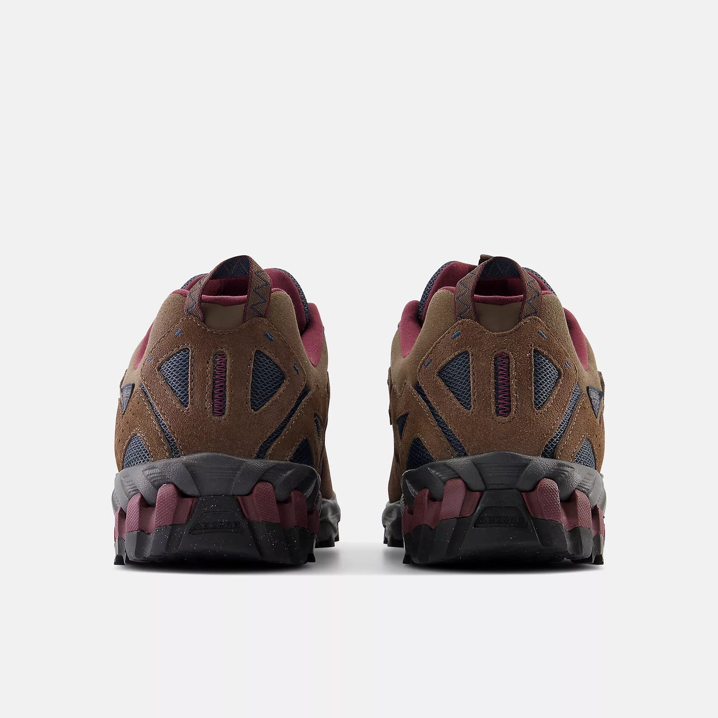 New Balance Mens 610 V1 Dark Mushroom Outerspace