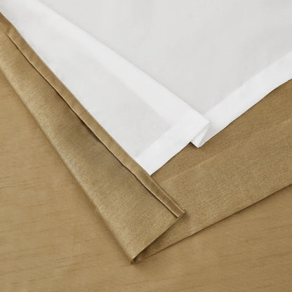 Taupe-