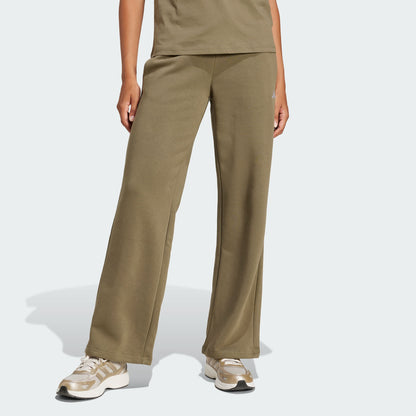 Olive Strata / White-