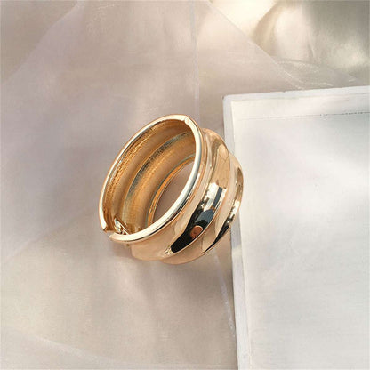 Metallic-