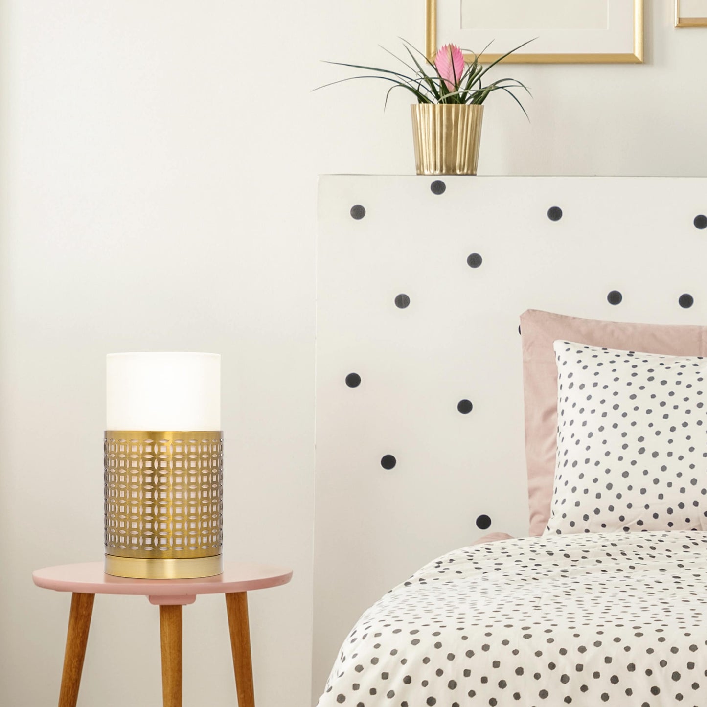 Gold/ White-