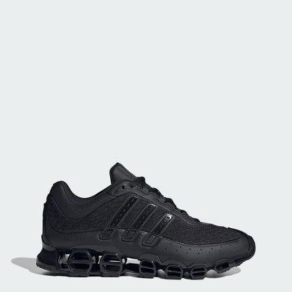 Core Black / Core Black / Carbon-