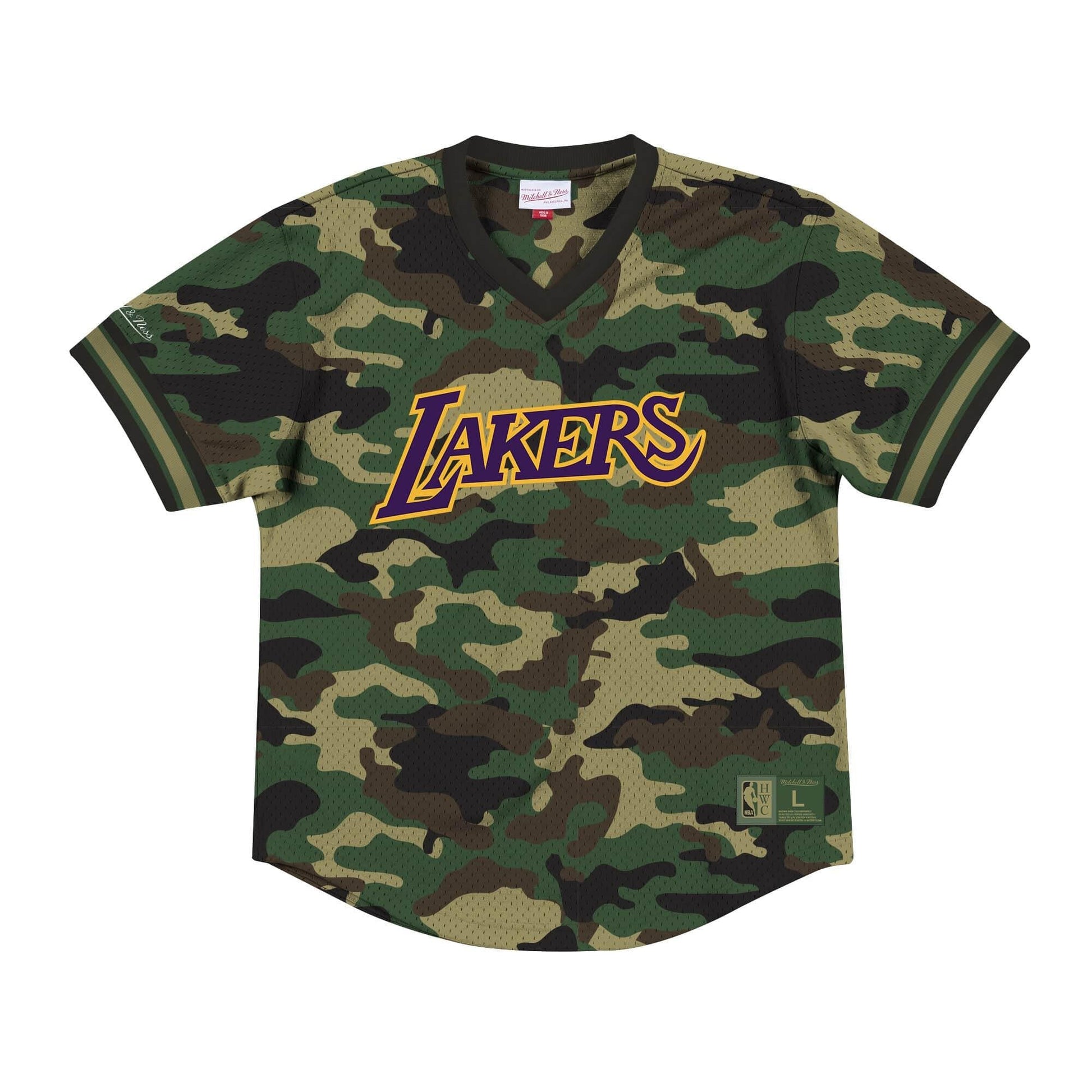 [MSPOMG18018-LALCMWD1] Mens Mitchell & Ness NBA Camo Mesh V-Neck Los Angeles Lakers - sneakAR