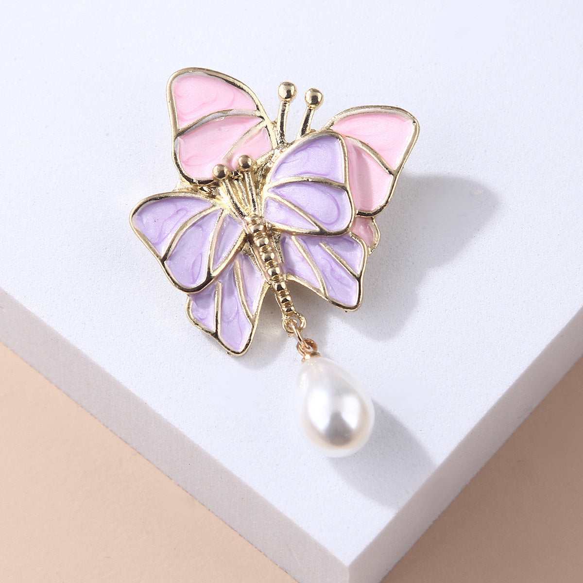 Pink-