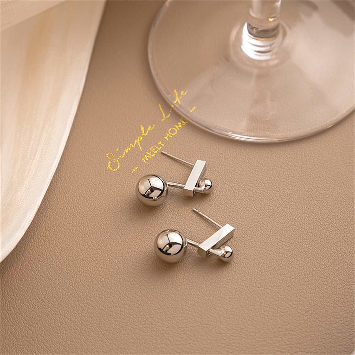 Metallic-