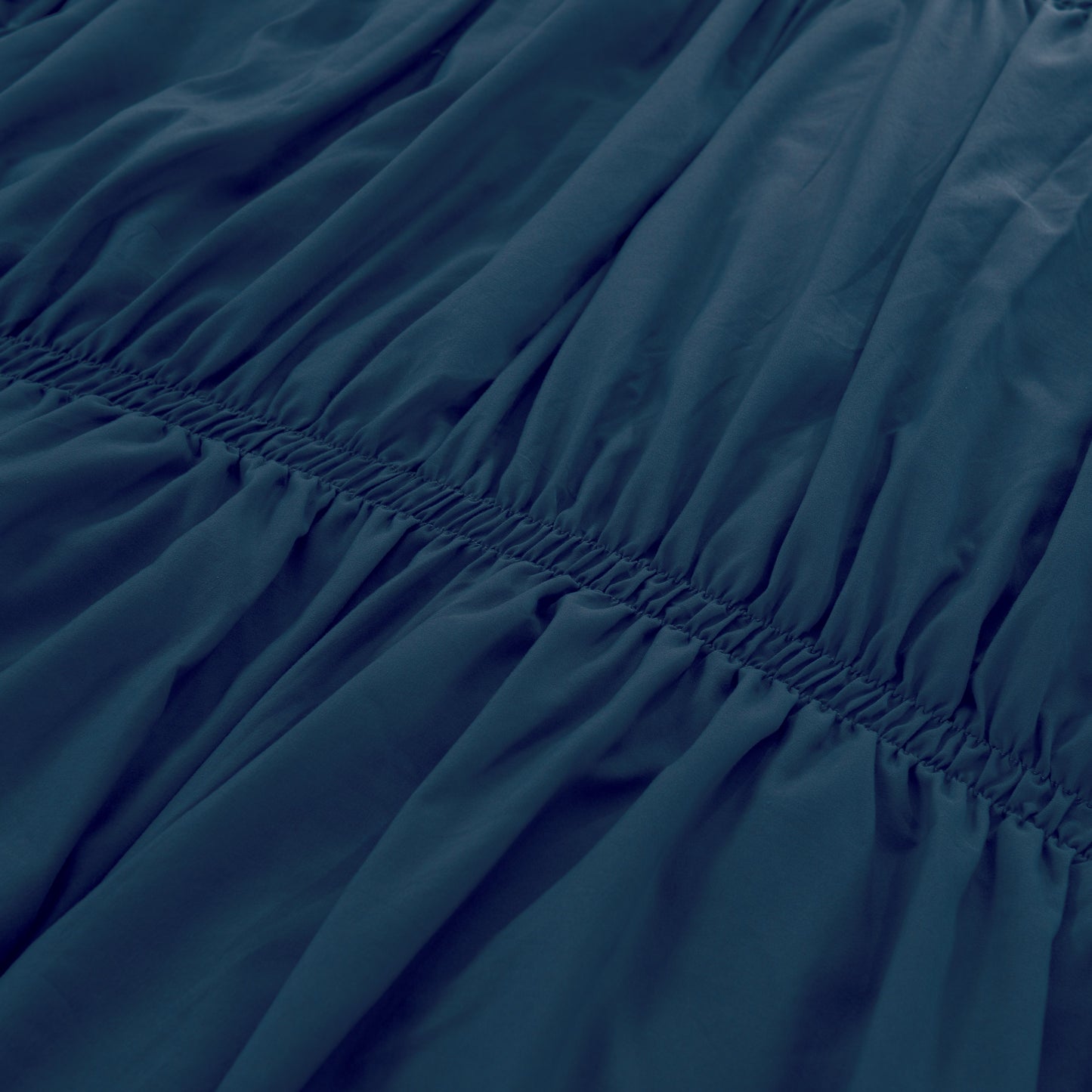 Elegant Comfort 10-Piece Pleated Comforter Set - Includes 4-Piece Sheet Set with Double Sided Storage Pockets