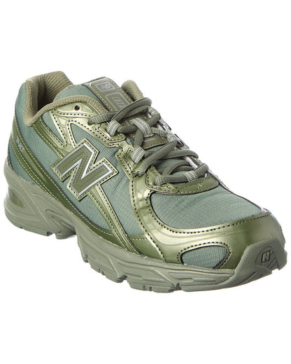 GREEN GREY-