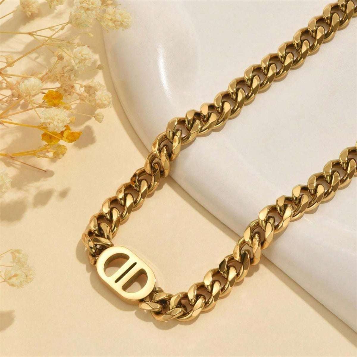 Metallic-