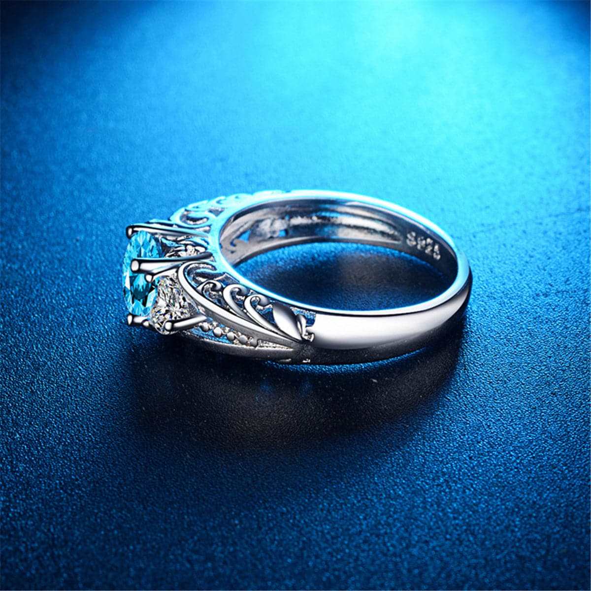 Blue Crystal & Cubic Zirconia Filigree Ring-7