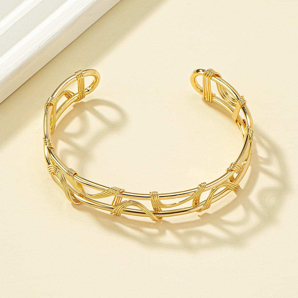 Metallic-