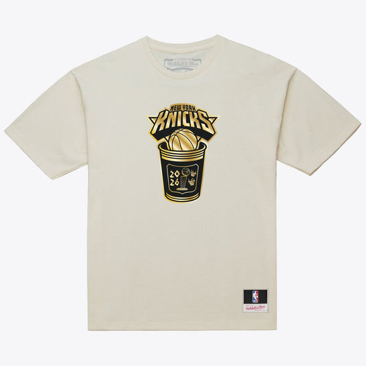 Mitchell & Ness New York Knicks B&G Coffee Cup Mens T-Shirt — Cream
