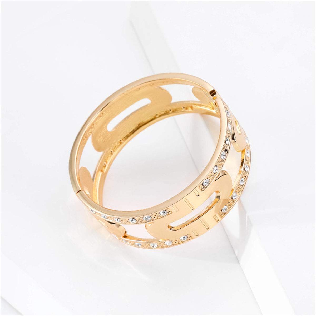 Metallic-