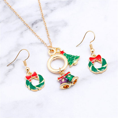 Green Enamel & Goldtone Wreath Earrings & Pendant Necklace