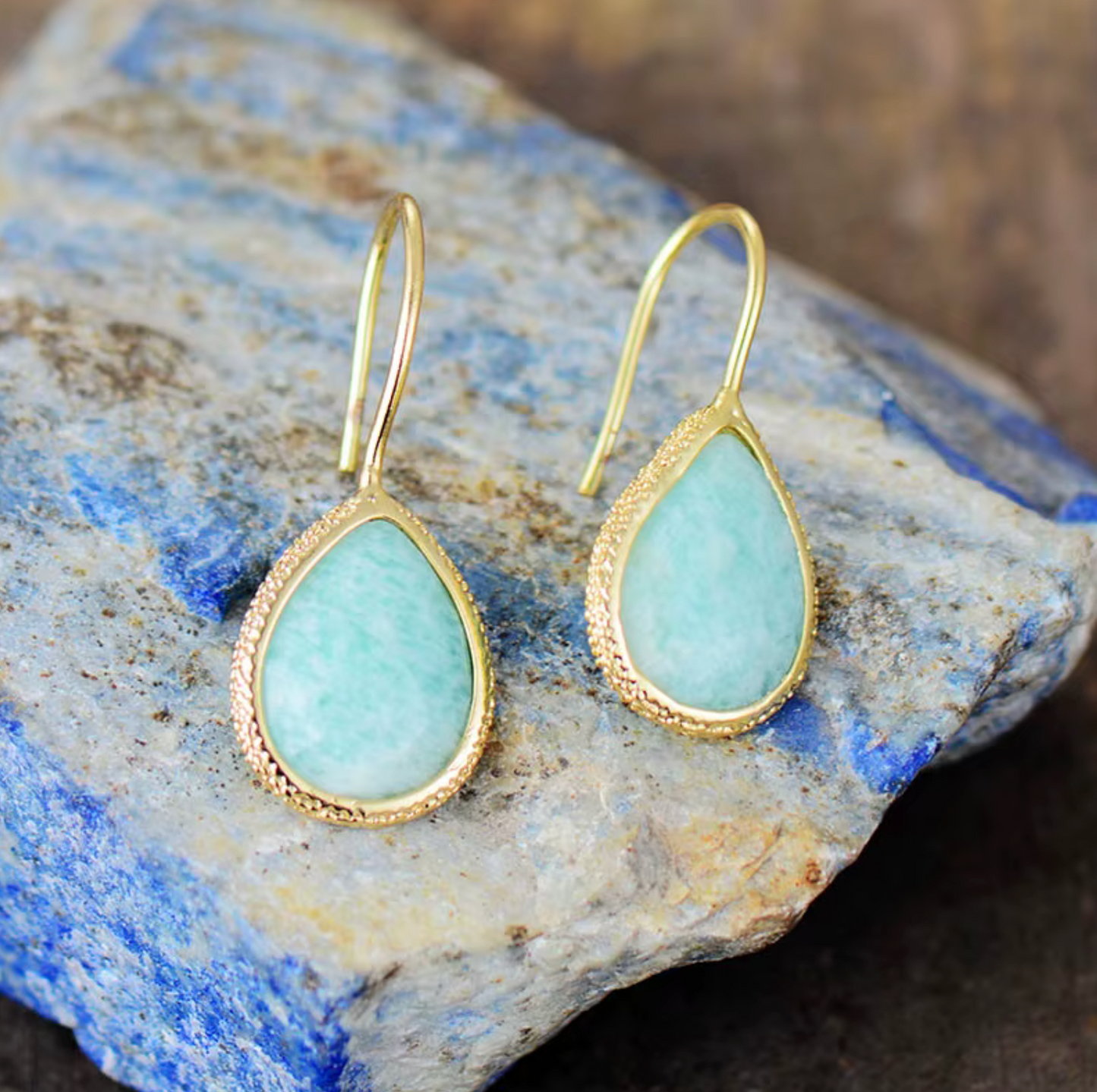 Aqua Blue / Goldtone-