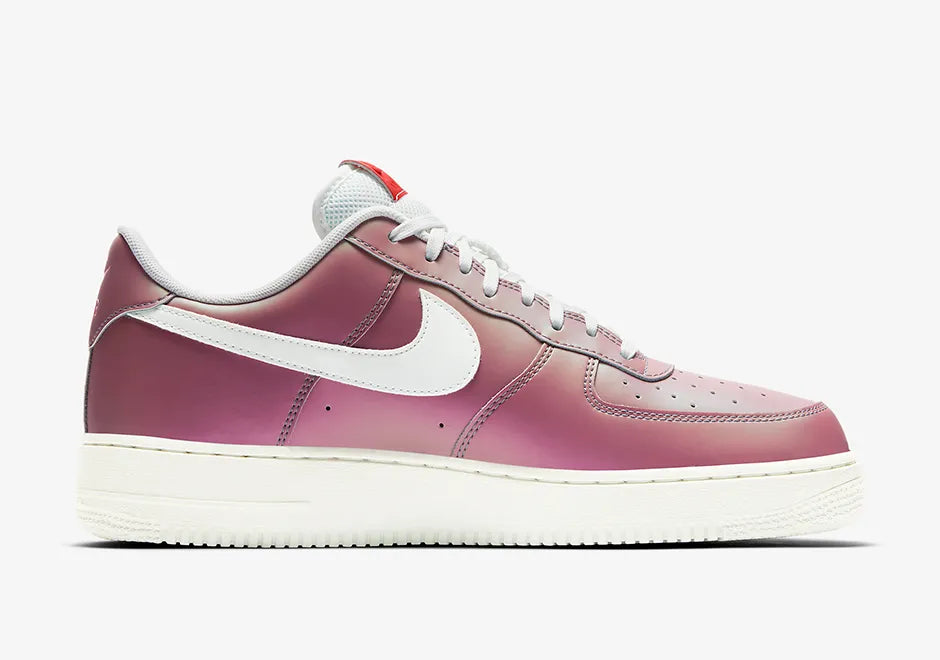 Nike Men's Air Force 1 Low '07 Lv8 'Track Red Summit White Black' - 823511-600