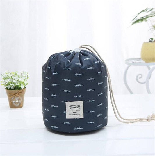 Threaded Pear Portable Cosmetic Bags