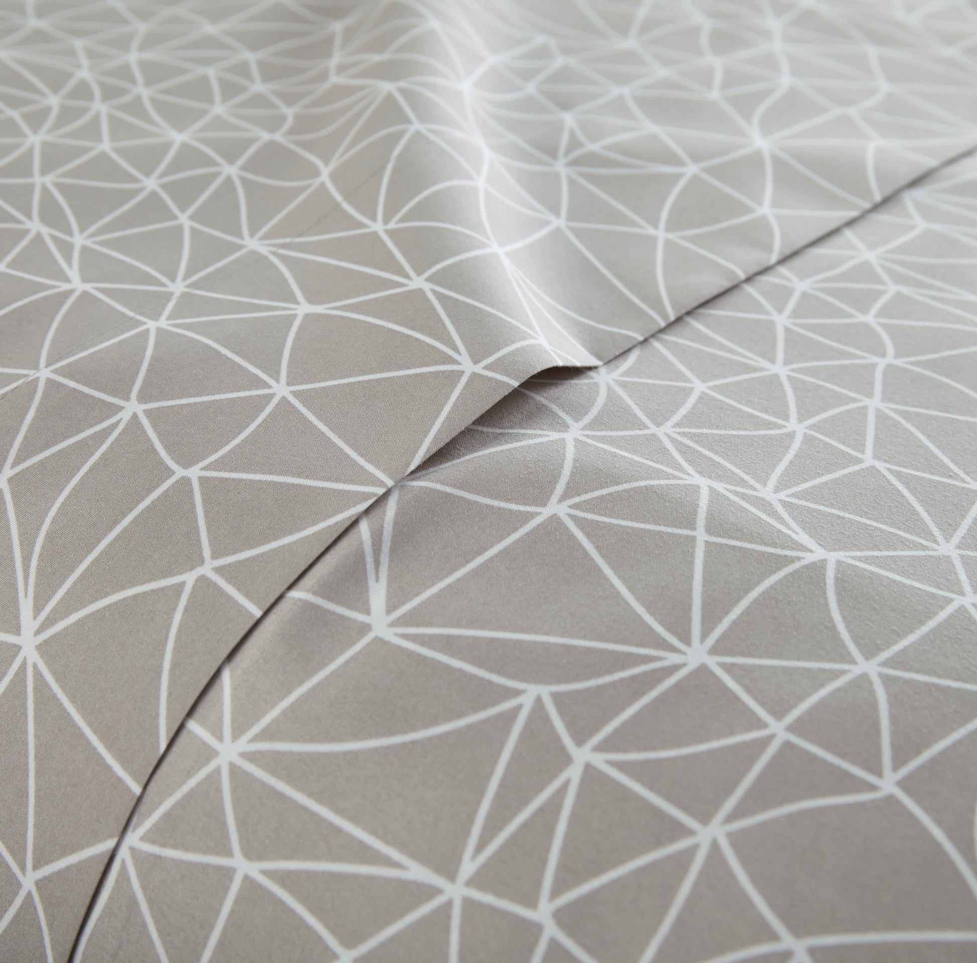 Geometric Maze Taupe-