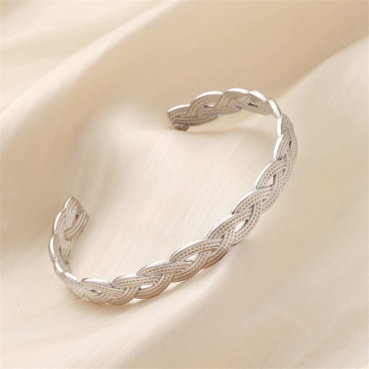 Metallic-