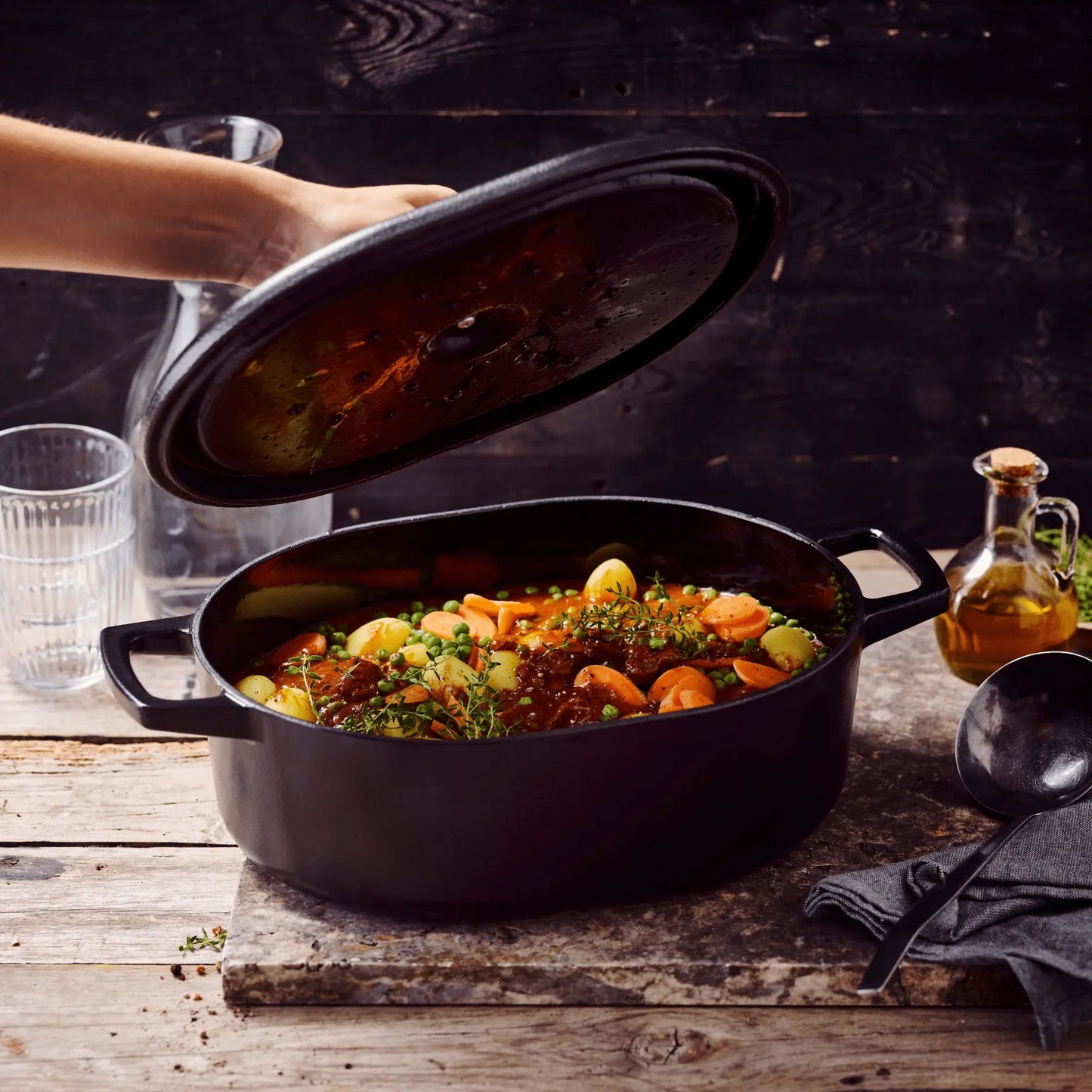 Nori Oval Dutch Oven — 6 QT. - Alva Cookware