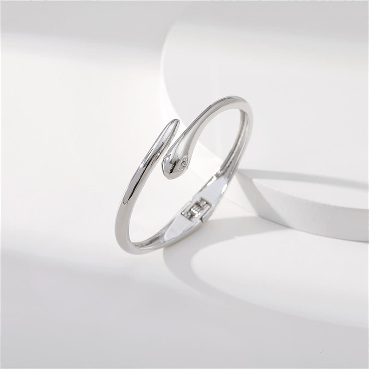 Metallic-