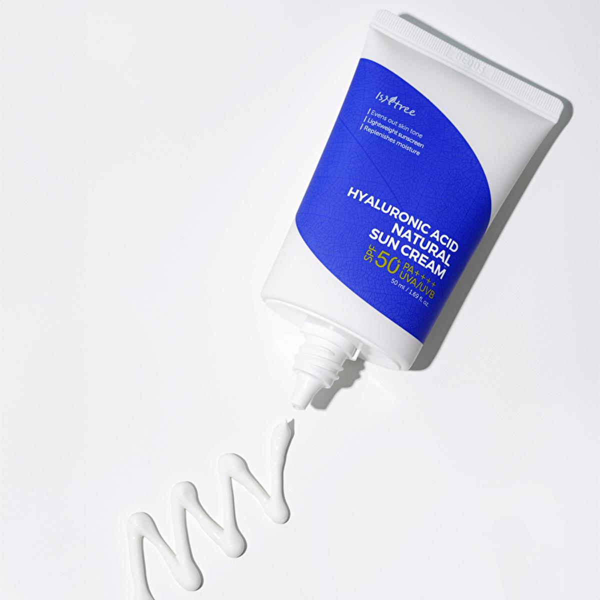 Isntree Hyaluronic Acid Natural Sunscreen SPF 50+ PA++++ - Ultimate Hydration & UV Protection for Sensitive Skin (1.69 fl oz)