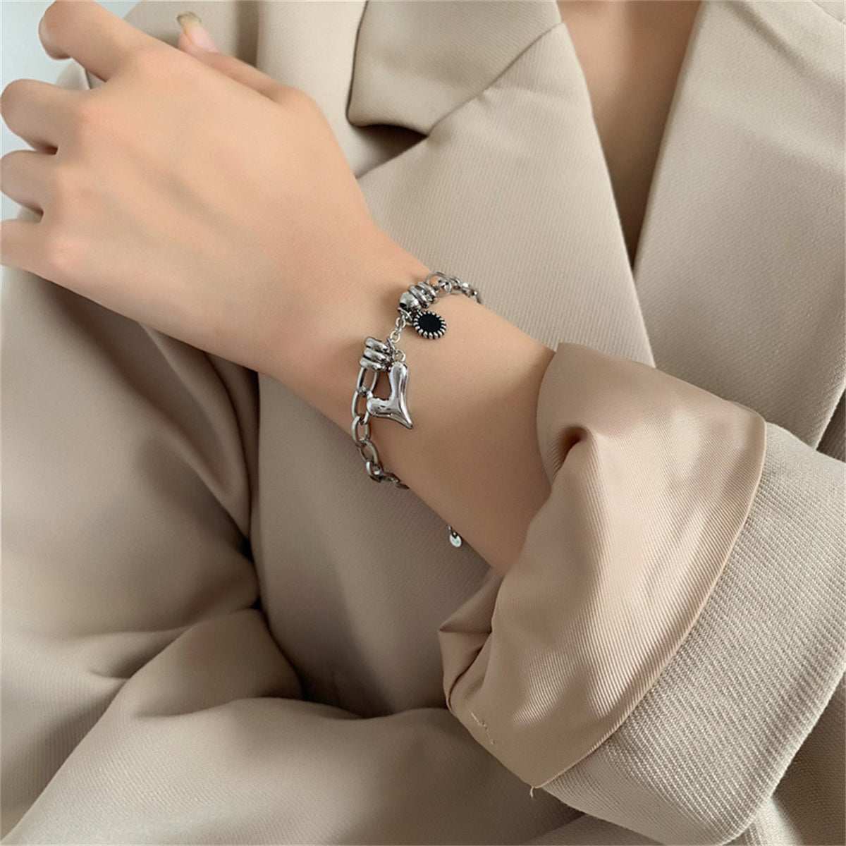 Metallic-