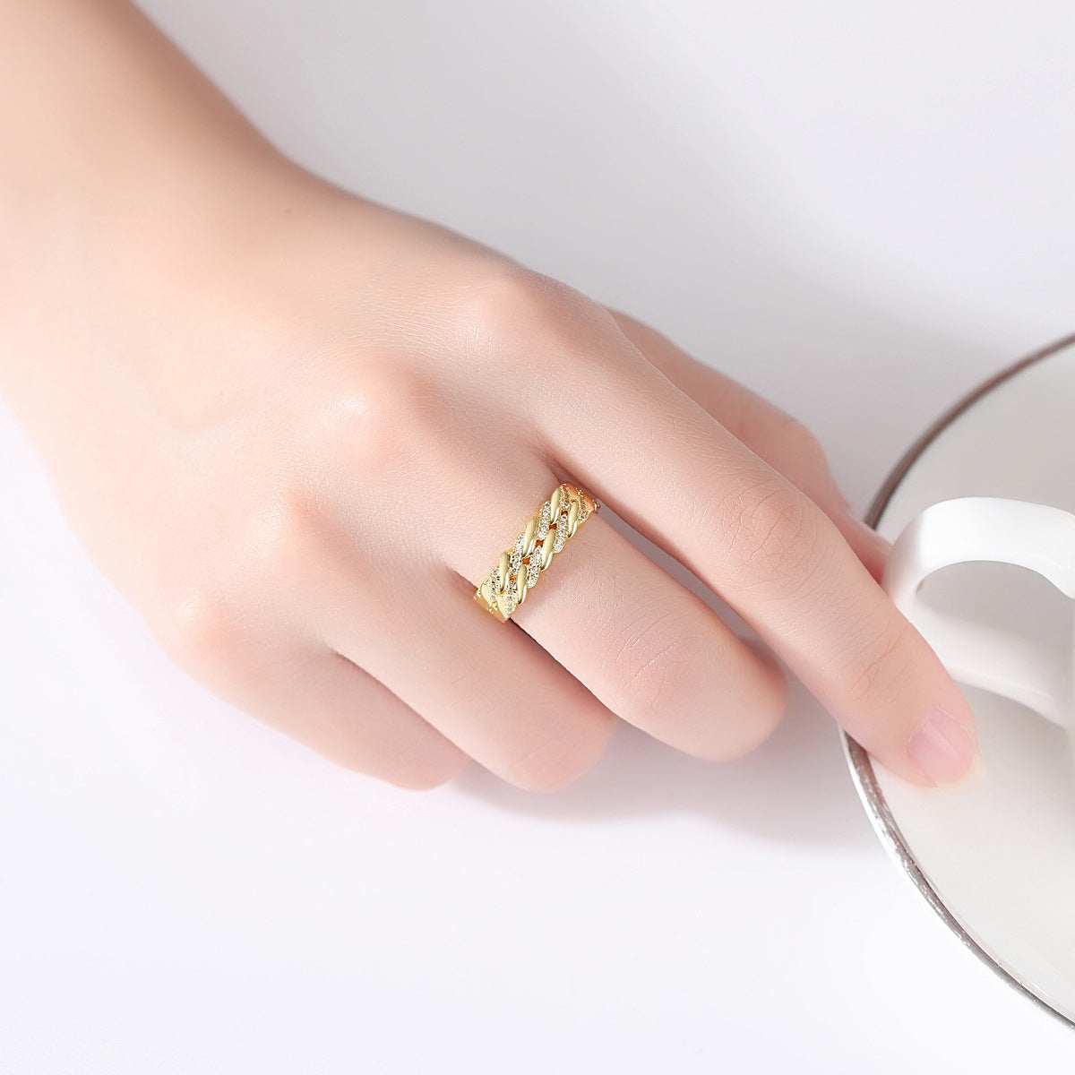 Metallic-
