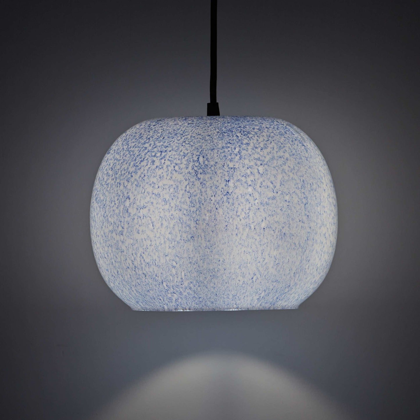 White/Blue/Nickel/Black-