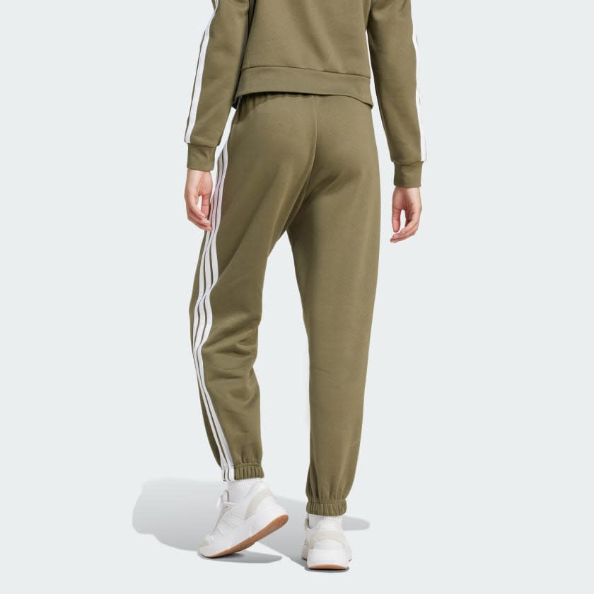 Olive Strata / White-