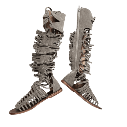 KHAKI-