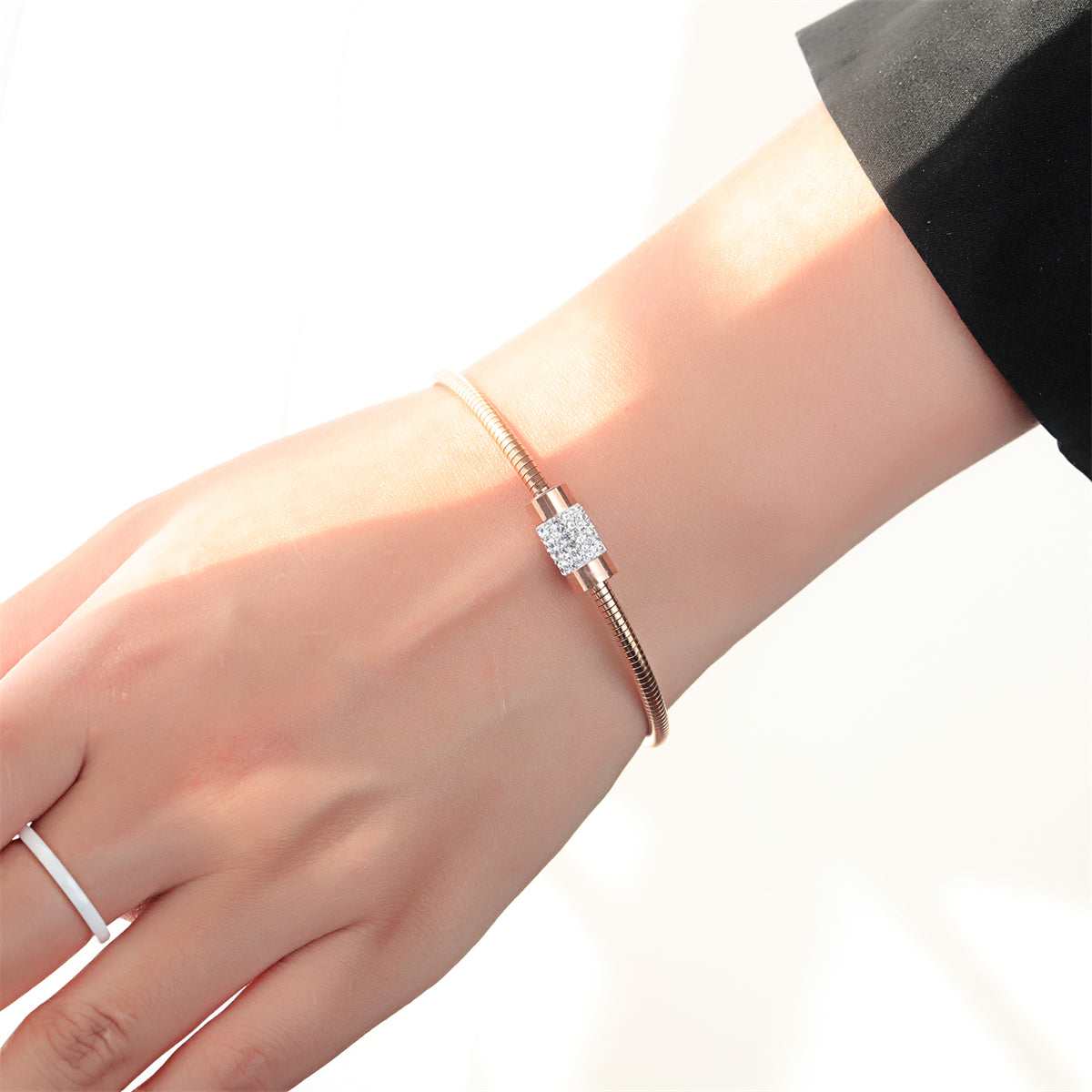 Metallic-