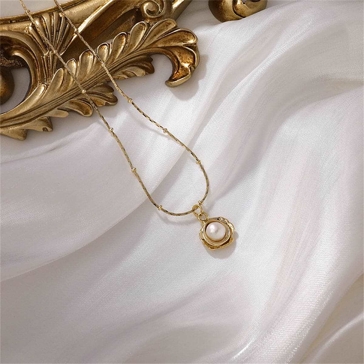 Metallic-