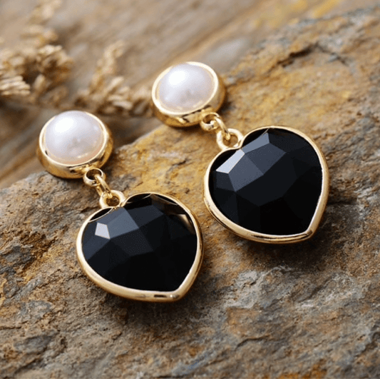 Black / White / Goldtone-