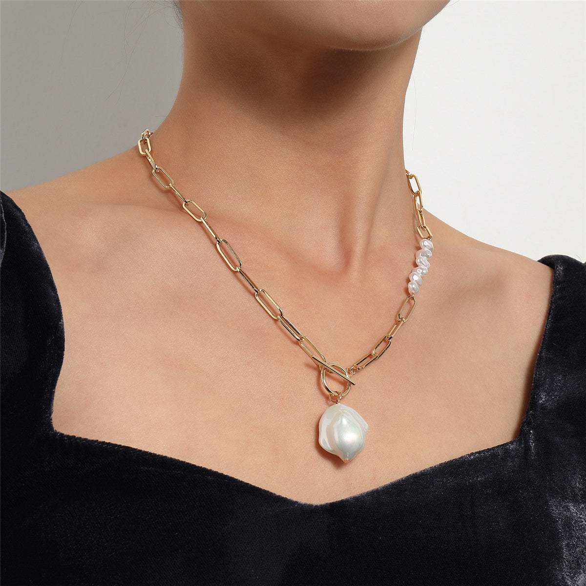Metallic-