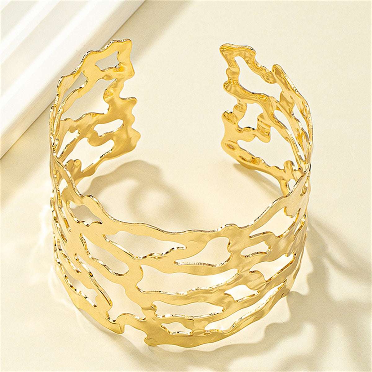 Metallic-