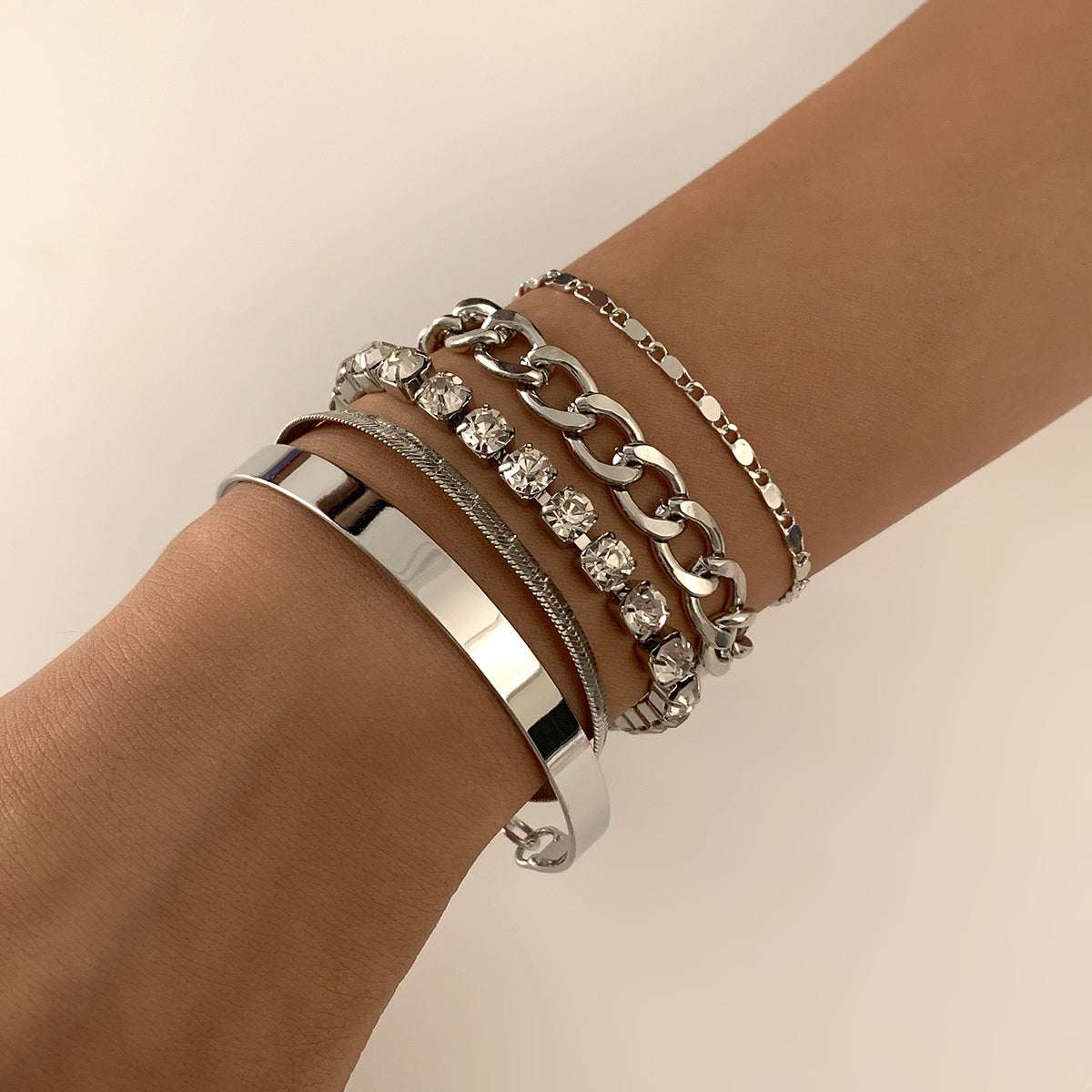 Metallic-