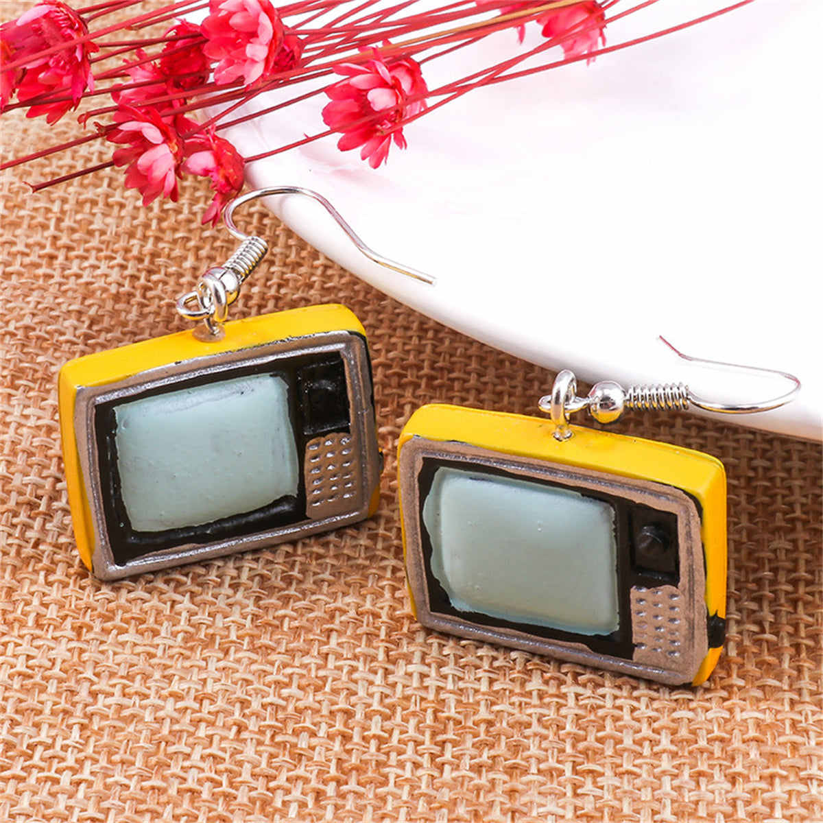 Yellow-