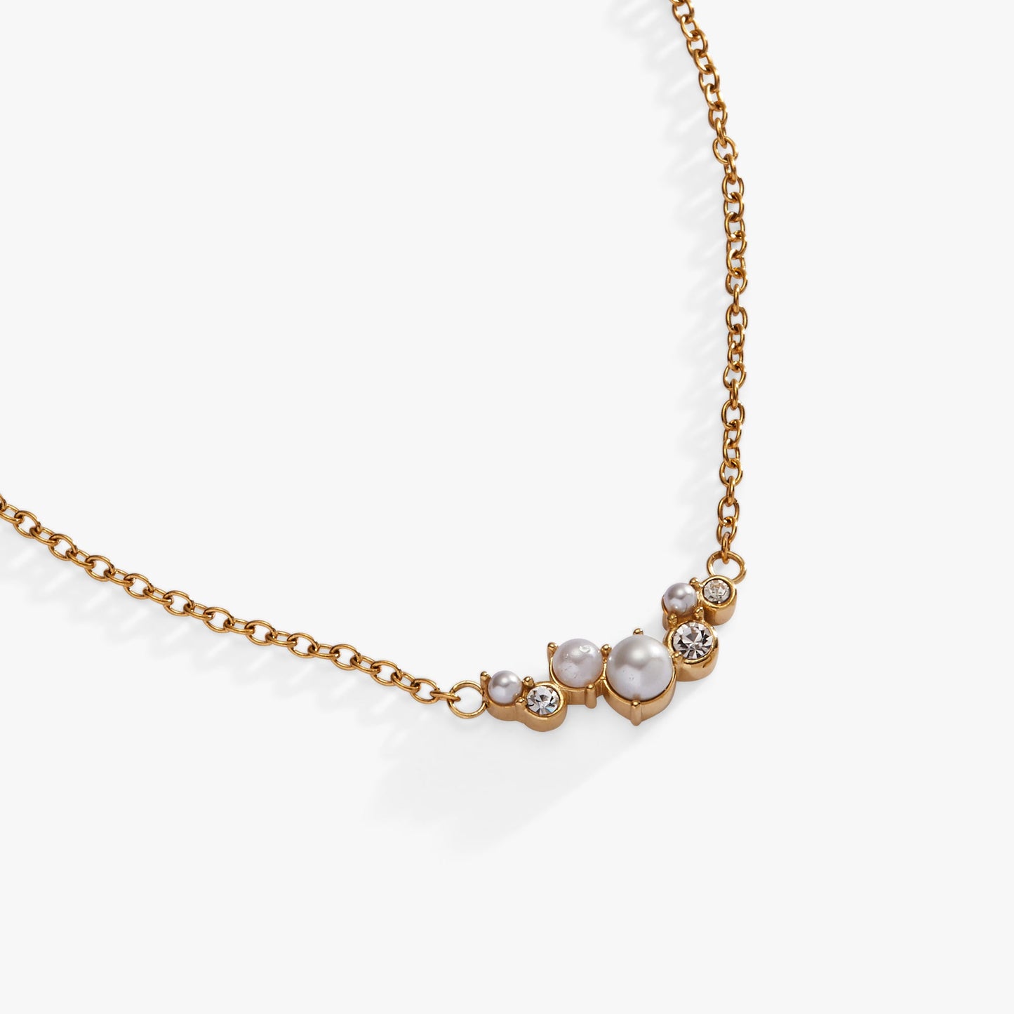 Pearl & Crystal Pendant Necklace