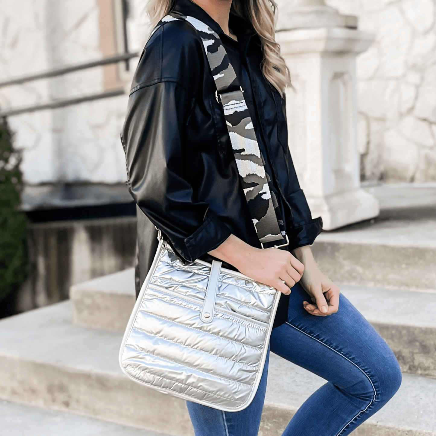 Threaded Pear Puffy Courier | Choose Your Strap