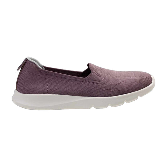 Comfort Stretch Ease Sneakers - Medium